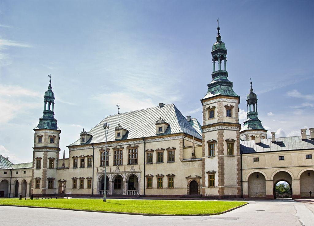 Apartament Na Solnej Z Widokiem Kielce Exteriör bild